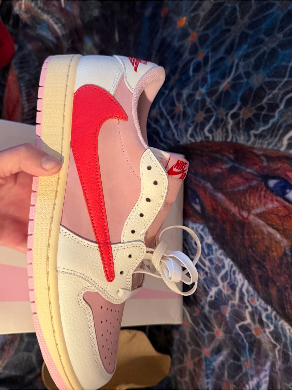 Air Jordan 1 low OG SP Travis Scott ‘Tropical Pink’-men’s 11 - Picture 8 of 12
